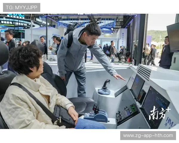 汪柯菡集训成果显著，出拳轨迹更紧凑